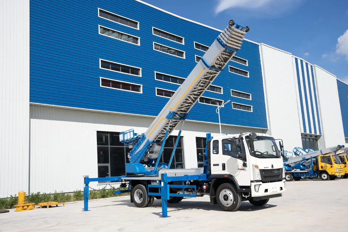 桐庐县小型云梯车上料车租赁多少钱